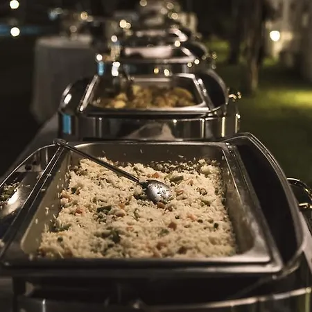 מלון Aeton Melathron 4*