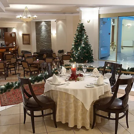 Aeton Melathron מלון