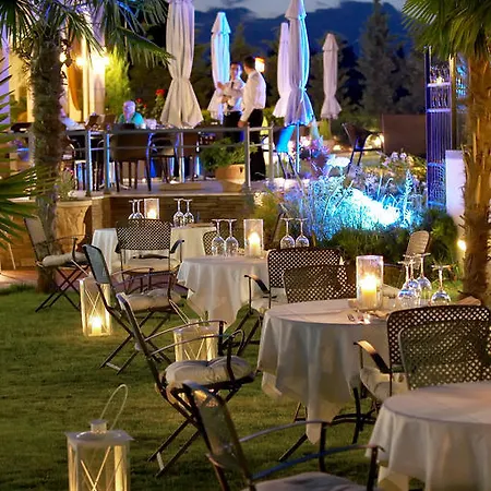 מלון Aeton Melathron טריקלה