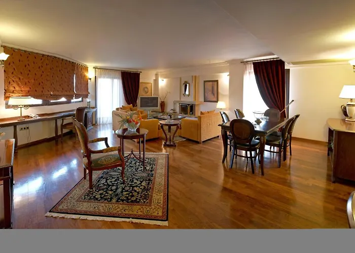 فندق Aeton Melathron 4*