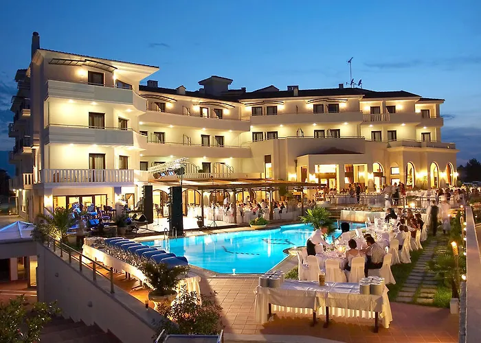 Aeton Melathron 4* 트리칼라